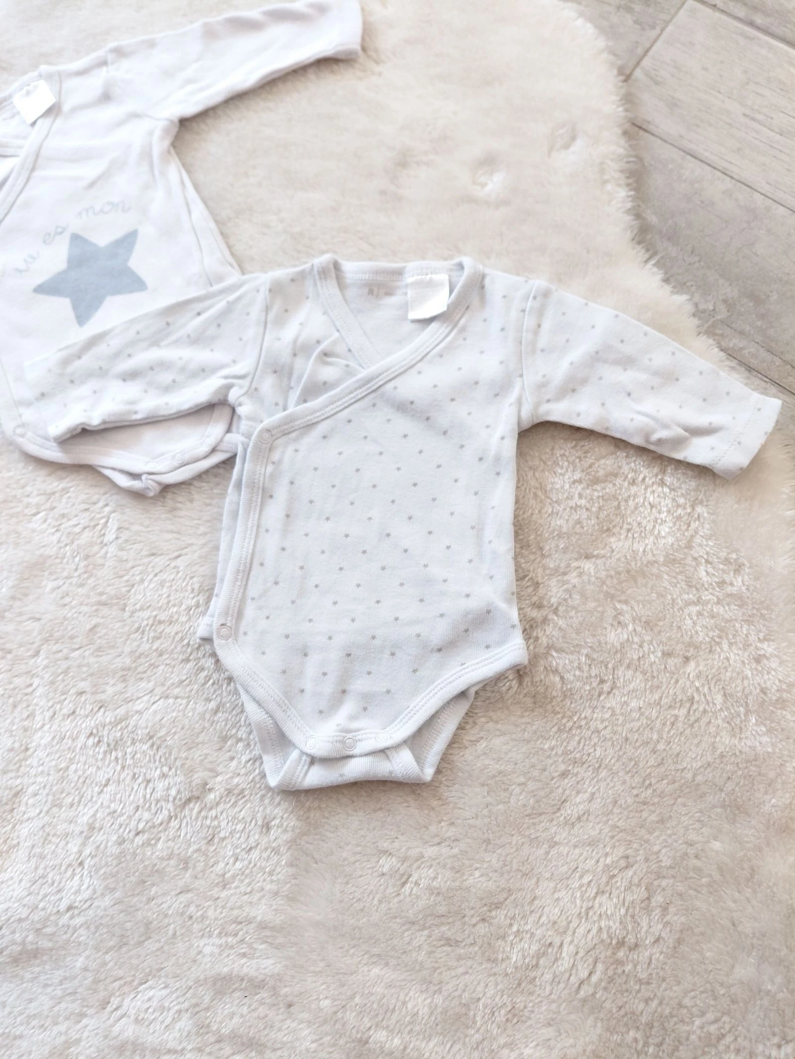 Lote de 2 bodies La Redoute 1 mês 54 cm – photo 2
